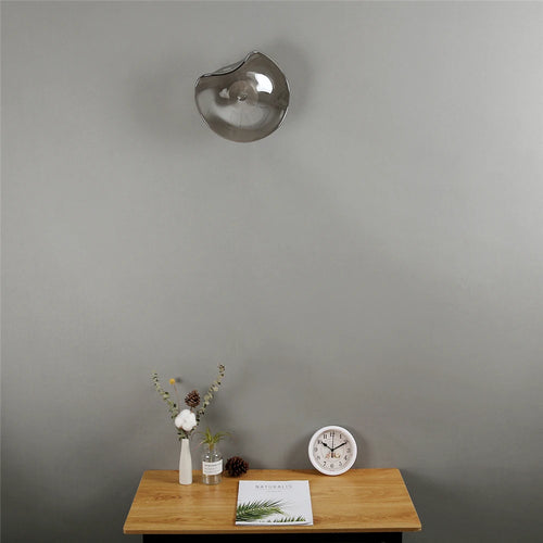 Moderne LED-Wandleuchte aus Glas mit gebogener Oberfläche - vue 3 sur 7