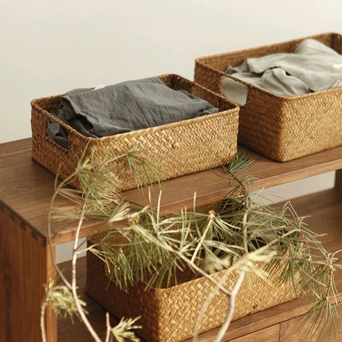 grand panier tissé en jonc de mer pour rangement et décoration - vue 2 sur 10