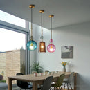 Moderne Pendelleuchte aus Glas für elegante Inneneinrichtung