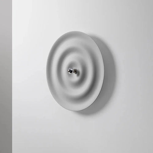 Minimalistische Pendelleuchte aus Eisen für moderne Innendekoration
