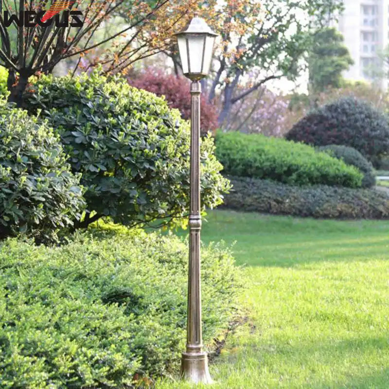 lampe de jardin extérieure étanche pour villa et espace vert