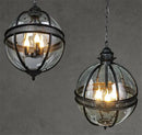 Vintage-Pendelleuchte Globe aus Schmiedeeisen mit Glasschirm