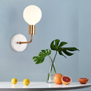 Wandleuchte aus Marmor und Glas im nordischen Design für die Innendekoration