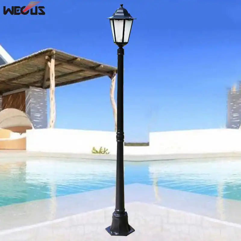 lampe de jardin extérieure étanche pour villa et espace vert - vue 3 sur 8
