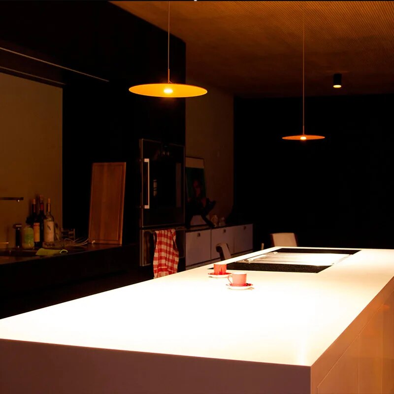 Suspension minimaliste pour comptoir de bar - vue 5 sur 5