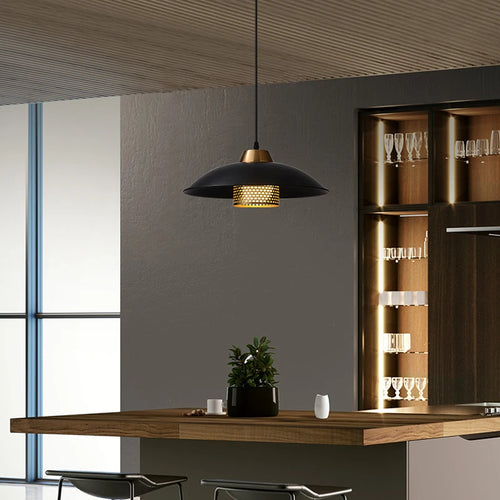 Moderne Pendelleuchte aus Metall für ein elegantes Interieur - vue 4 sur 7