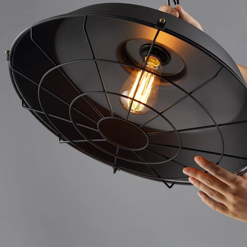 suspension en fer rétro style loft pour café et boutiques - vue 5 sur 8