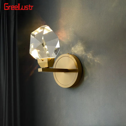 Moderne luxuriöse LED-Kristall-Wandleuchte für stilvolle Innenräume – Schlafzimmer, Flur und Eingangsbereich - vue 3 sur 13