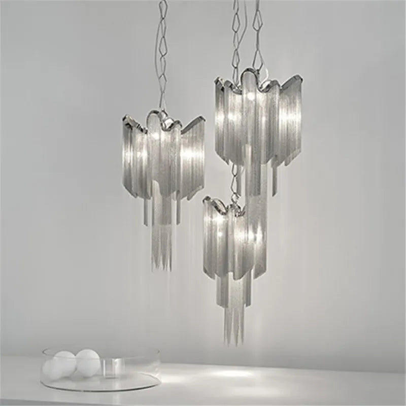 lustres modernes en aluminium avec chaîne et pompons à LED - vue 4 sur 6