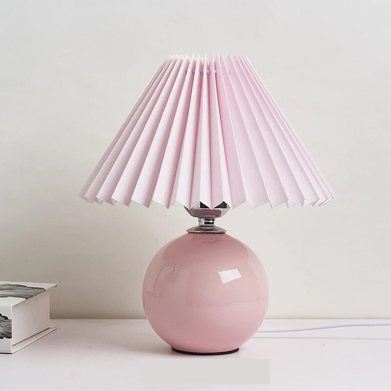 Lampe de table plissée coréenne - vue 21 sur 25