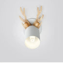 applique murale en bois de cerf design nordique pour intérieur enfant