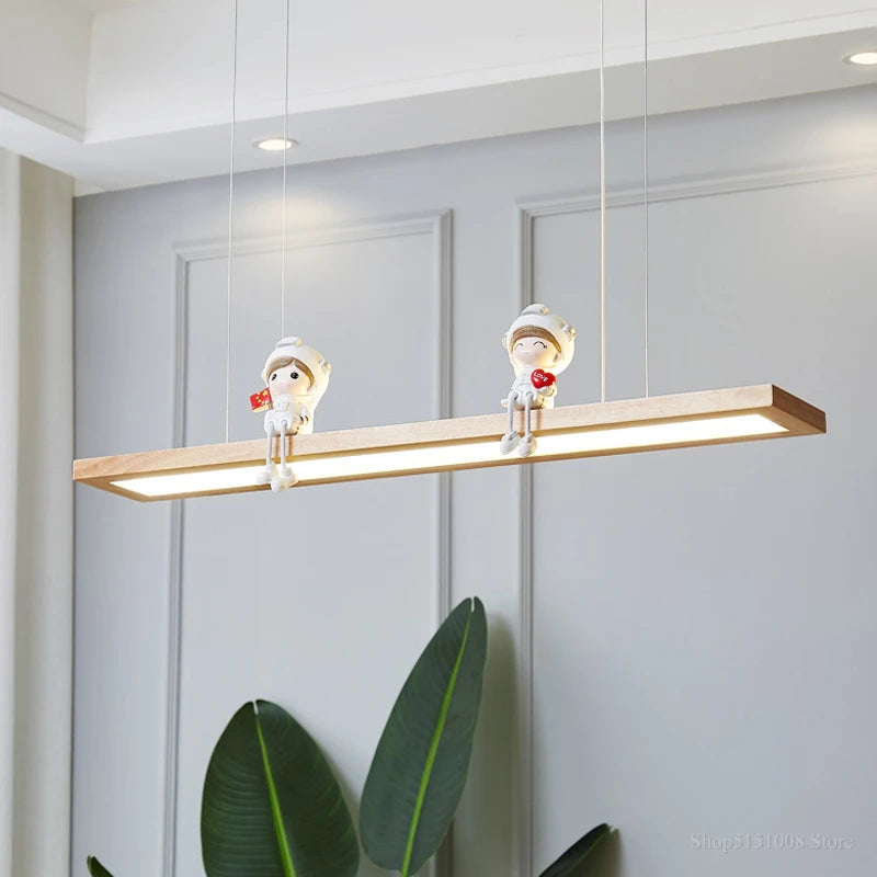 Kreative nordische LED-Pendelleuchte aus Holz minimalistisch