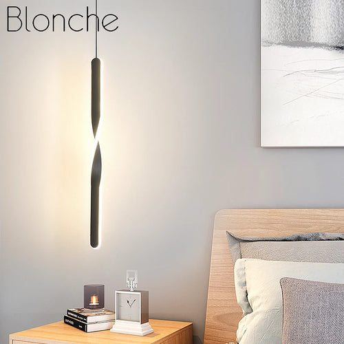 Minimalistische Pendelleuchte aus Eisen für ein elegantes Interieur - vue 2 sur 10