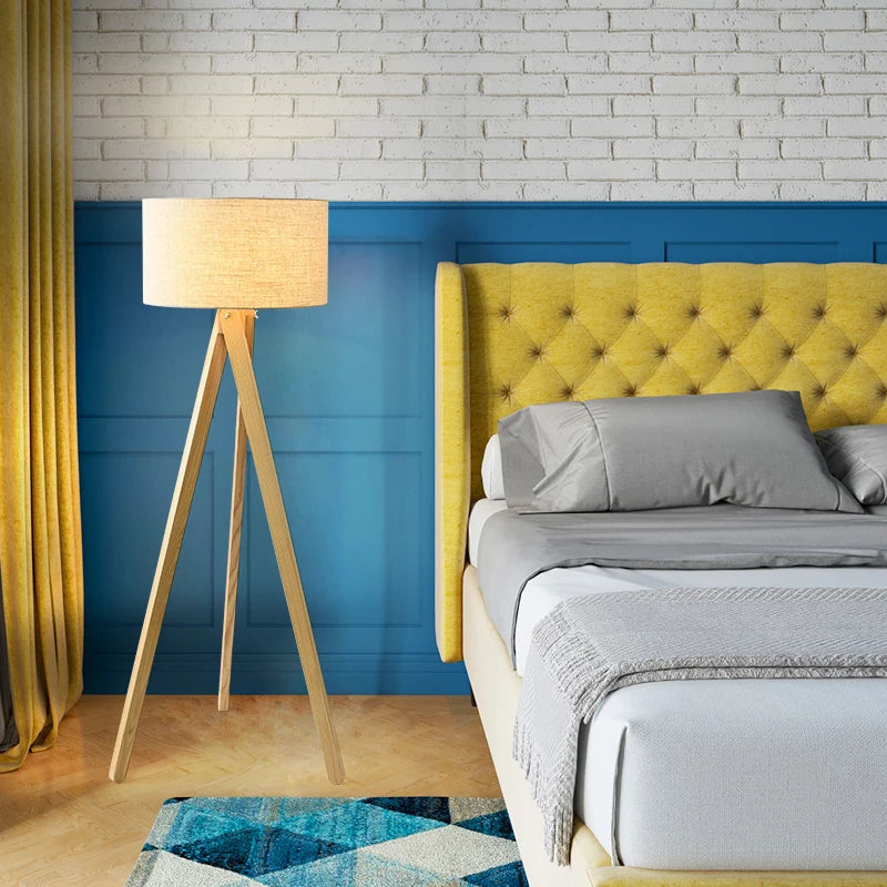 Lampadaire design Led en bois massif