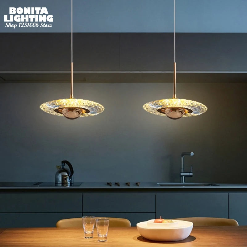 suspension moderne en acrylique forme dovni pour décoration intérieure - vue 6 sur 7