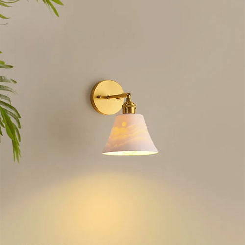Wandleuchte aus Keramik und Kupfer im nordischen Luxus-Design