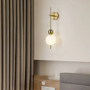 LED-Wandleuchte aus Metall mit Acrylkugel und dimmbarer Funktion