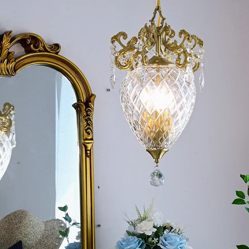 lustre doré en cristal français motif ananas moyen âge suspension