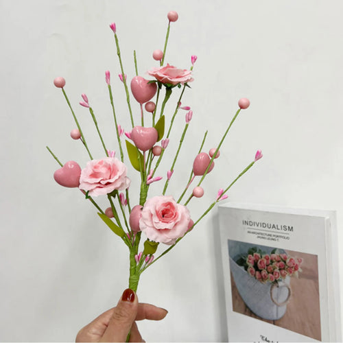 décoration de saint-valentin branche de rose artificielle avec baies d'amour