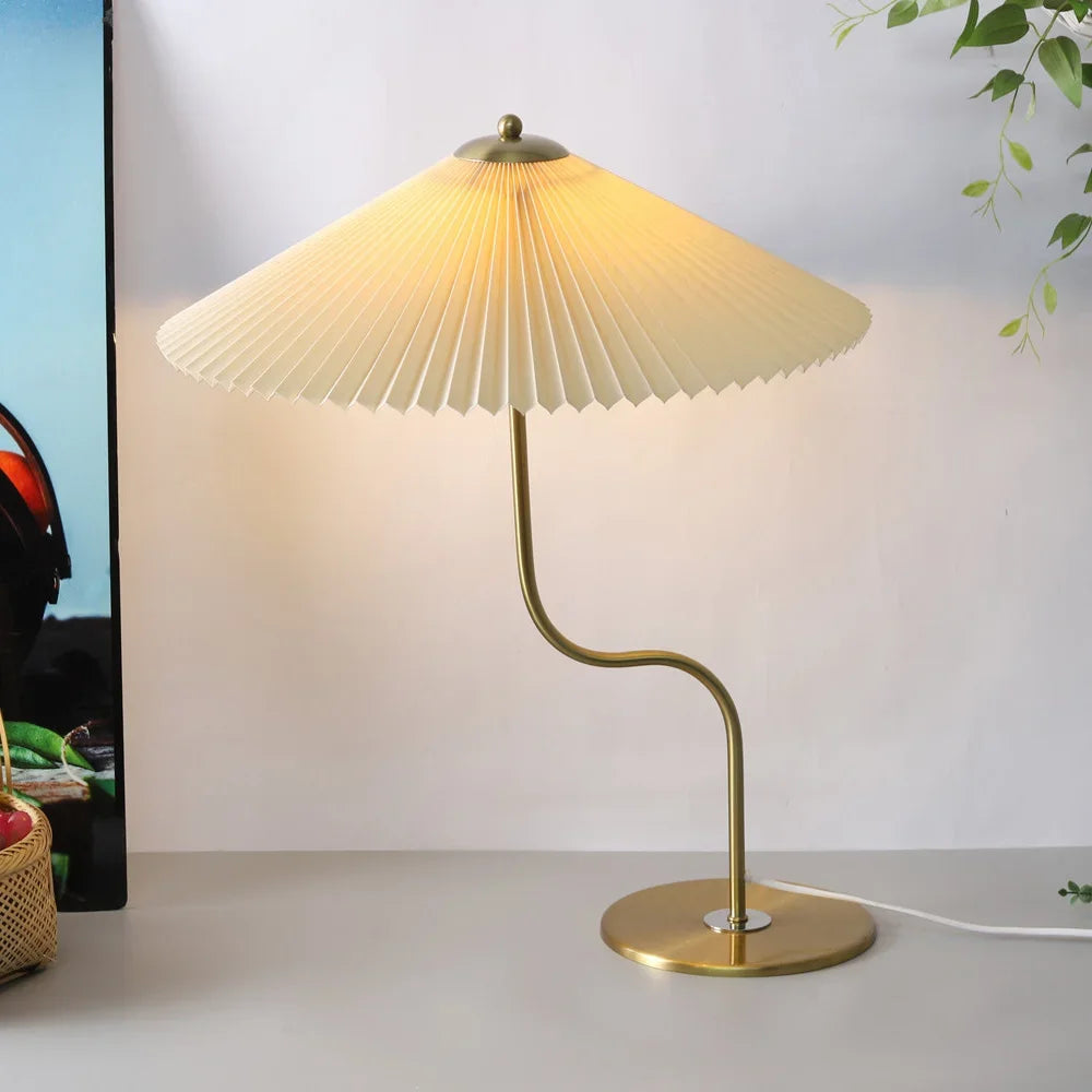 Retro-Tischlampe in dekorativer Schirmform, schwenkbar - vue 6 sur 12
