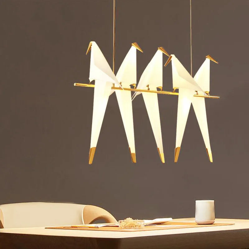suspension LED design nordique en acrylique forme oiseau - vue 6 sur 19
