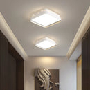 Moderne minimalistische LED-Lichtleiste für verschiedene Räume