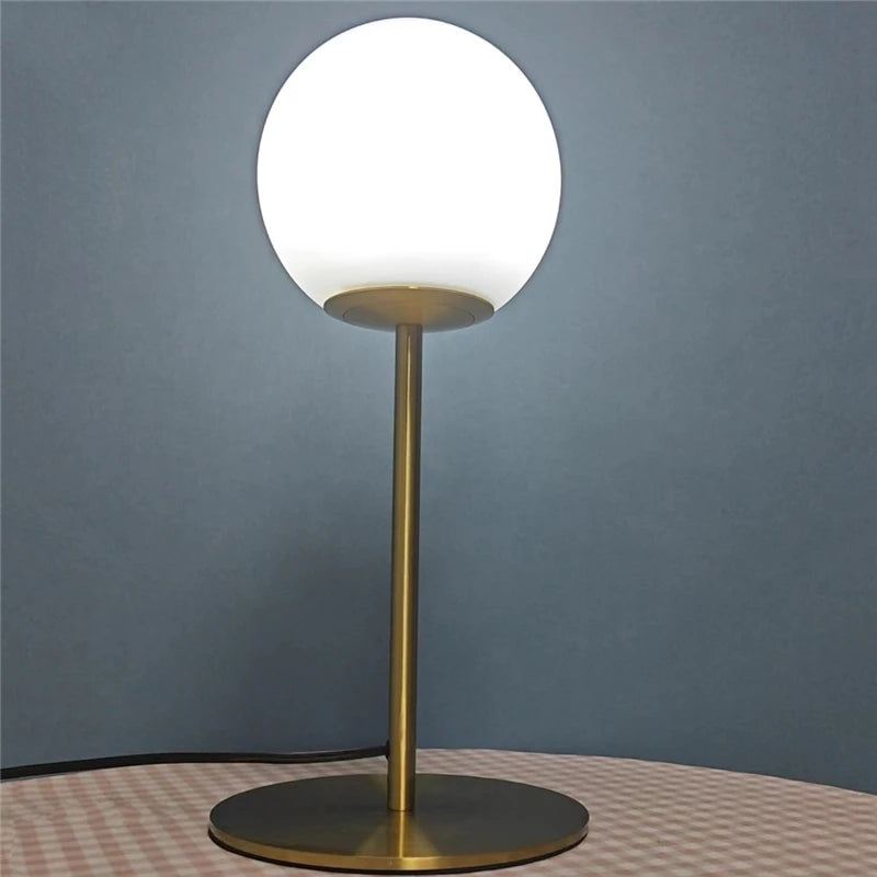 lampe de table moderne créative en verre led nordique - vue 6 sur 7