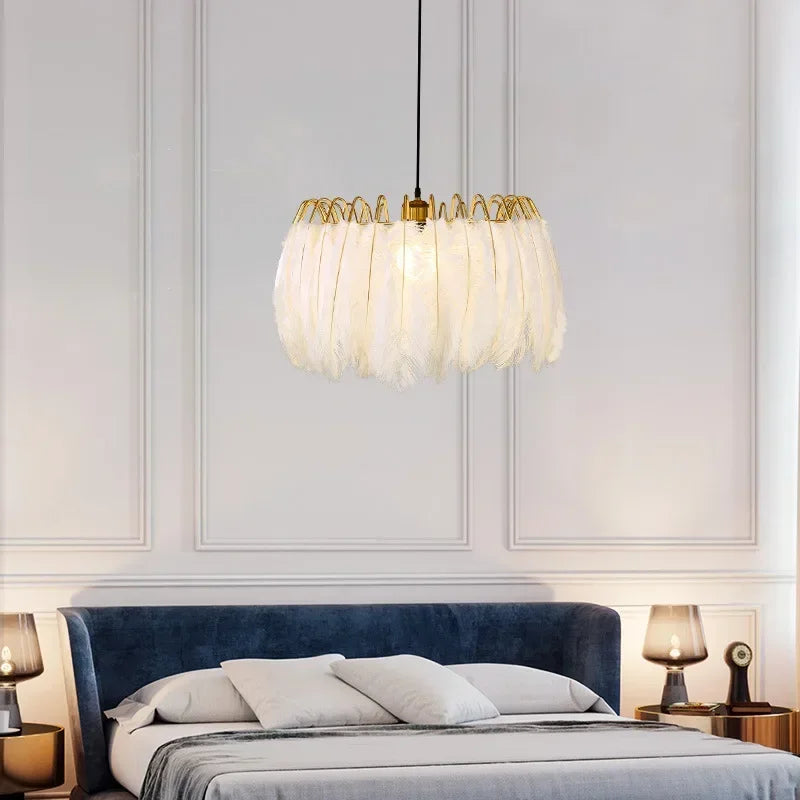 Moderne warme und romantische Wandleuchte mit Federn, kreativ - vue 5 sur 8