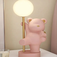 Design-Tischlampe im nordischen Stil für eine sanfte und niedliche Atmosphäre
