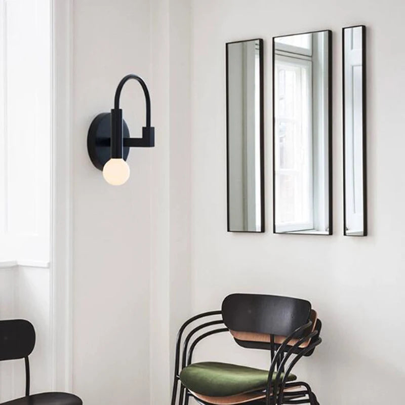 applique murale LED courbée noire - vue 4 sur 7