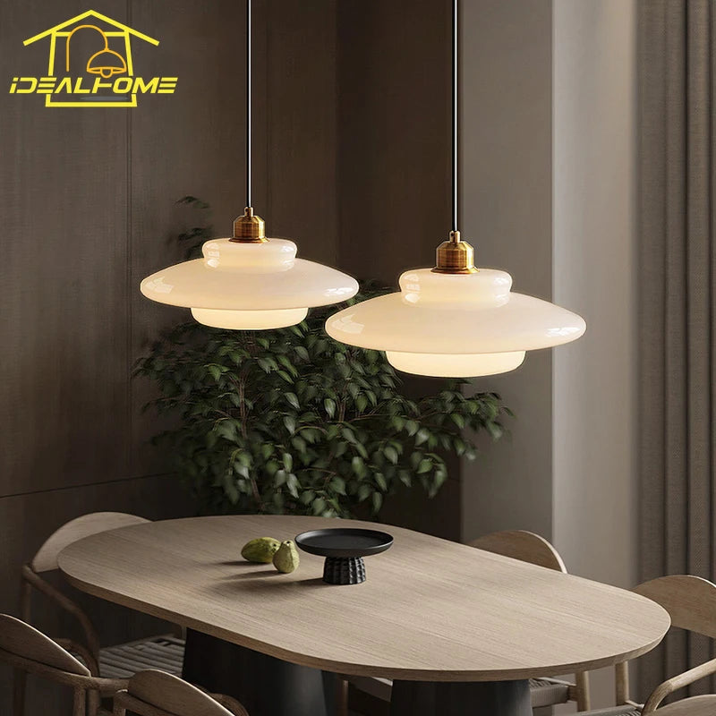 Suspension décoratives modernes en verre lait crème - vue 5 sur 9