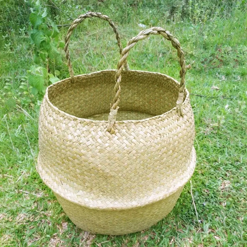 panier suspendu en osier pour rangement et décoration - vue 3 sur 16