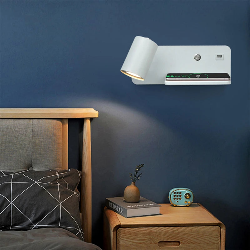 Moderne LED-Wandleuchte mit USB-Anschluss und kabelloser Ladefunktion - vue 10 sur 10