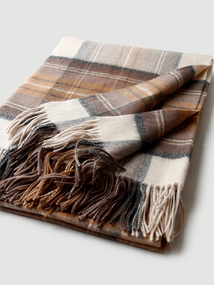 Plaid laine motif ecossais a pompons chaud voyage - vue 2 sur 7