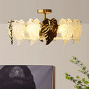 LED-Deckenleuchte im französischen Vintage-Design mit Glasblättern