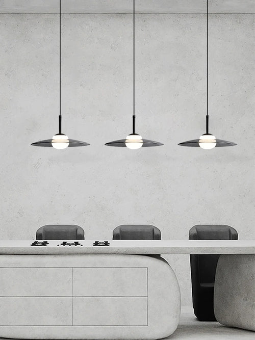 suspension minimaliste en verre pour café bar et restaurant