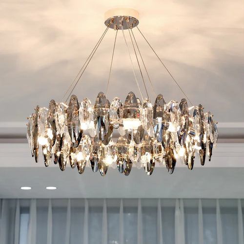 Moderner Kristall-Kronleuchter mit LED und runden Pendeln