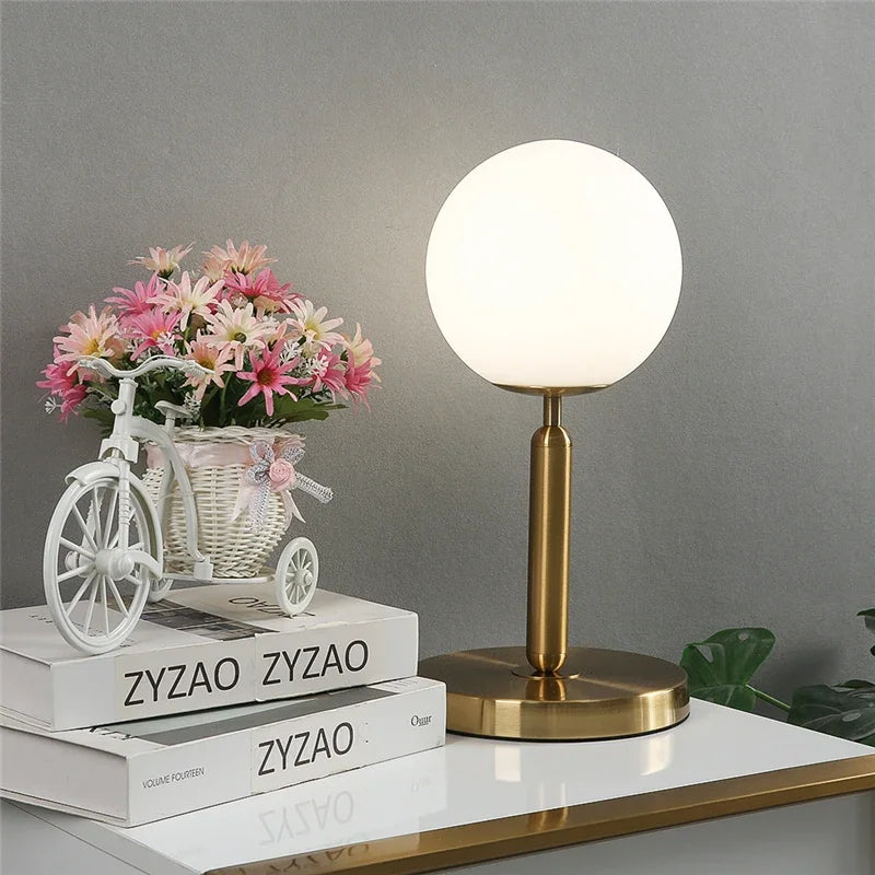 lampe de bureau moderne en verre pour décoration intérieure - vue 5 sur 7