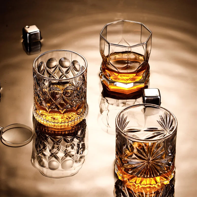 Verre whisky old fashioned gravé style classique élégant - vue 5 sur 7