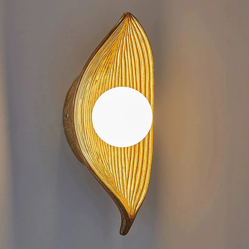 Applique murale LED en résine au design nordique moderne et créatif - vue 4 sur 9