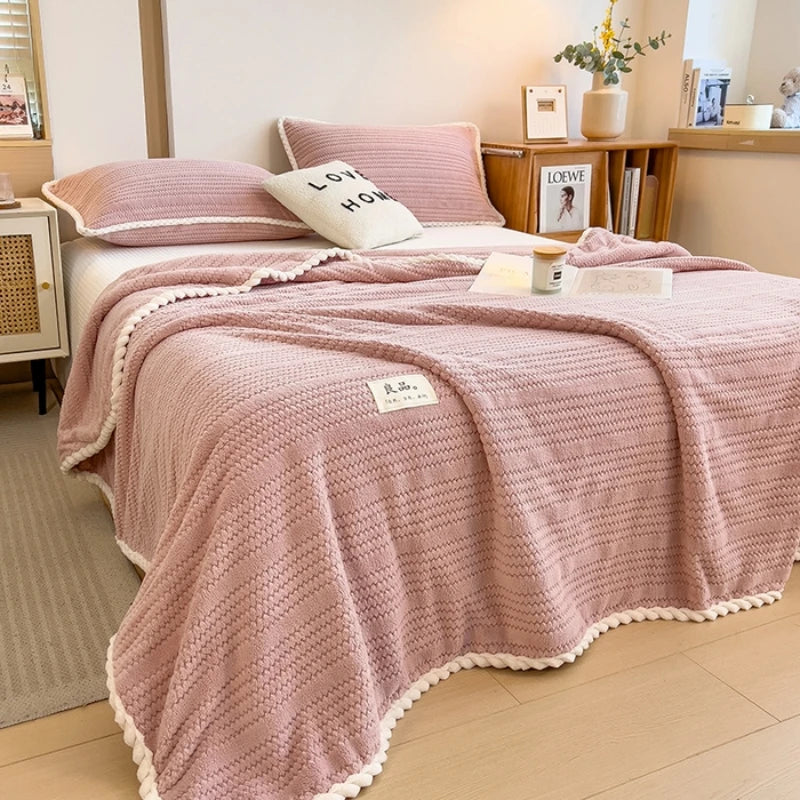 Plaid doux polaire uni pour canapé et lit - vue 4 sur 7