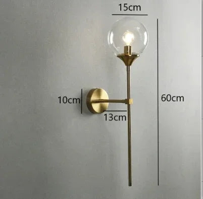 Moderne Wandleuchte aus Glas und goldfarbenem Chrom für die Innendekoration - vue 8 sur 15