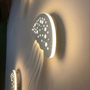 Weiße LED-Wandleuchte in Quallenform