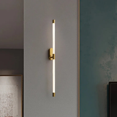 LED-Wandleuchte aus Acryl mit metallischem Dimmer im minimalistischen Design - vue 5 sur 10