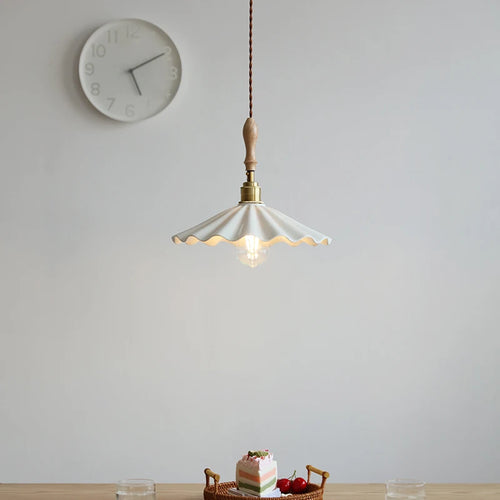 suspension LED en céramique conique design