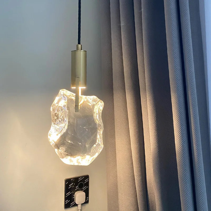 Suspension design nordique ice en cristal et cuivre pour bar ou table