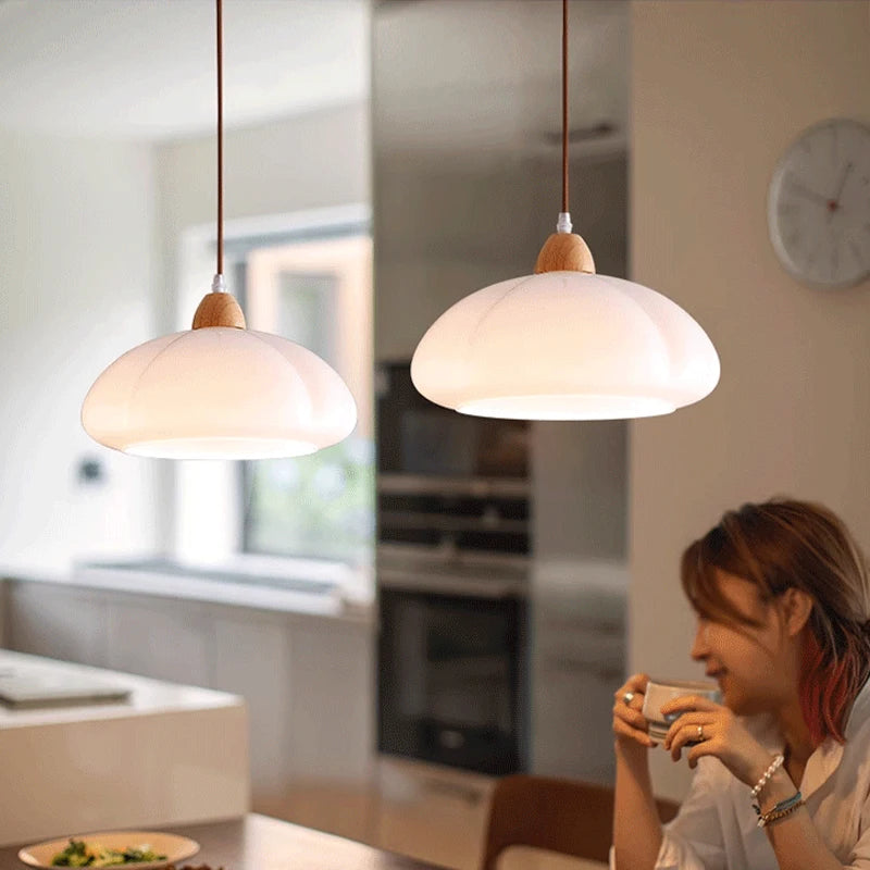 lampe suspendue en verre nordique décorative en forme de citrouille - vue 5 sur 9