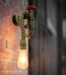Vintage Wandleuchte im Industrie-Stil aus Eisen und dekorativem Hanfseil