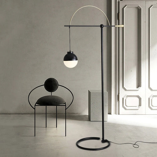 Kreative Stehleuchte im minimalistischen Stil für den Innenbereich - vue 3 sur 7