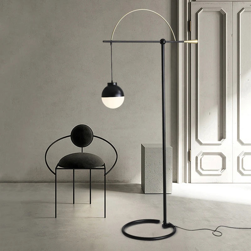Kreative Stehleuchte im minimalistischen Stil für den Innenbereich - vue 3 sur 7